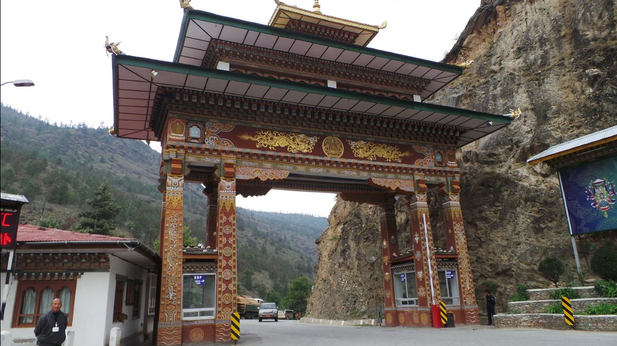 Bridge over Paro Chu10